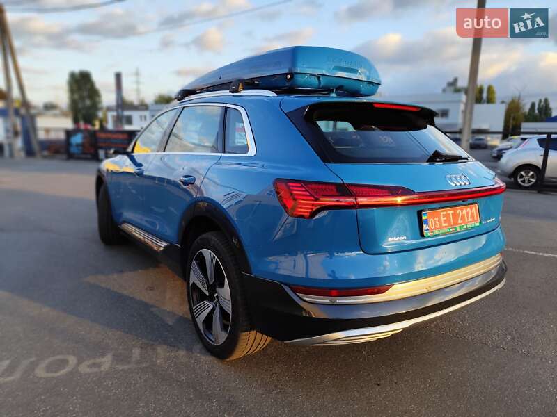Audi e-tron 2019