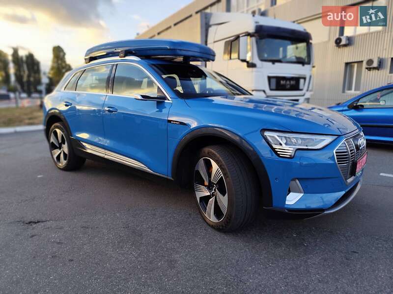 Audi e-tron 2019
