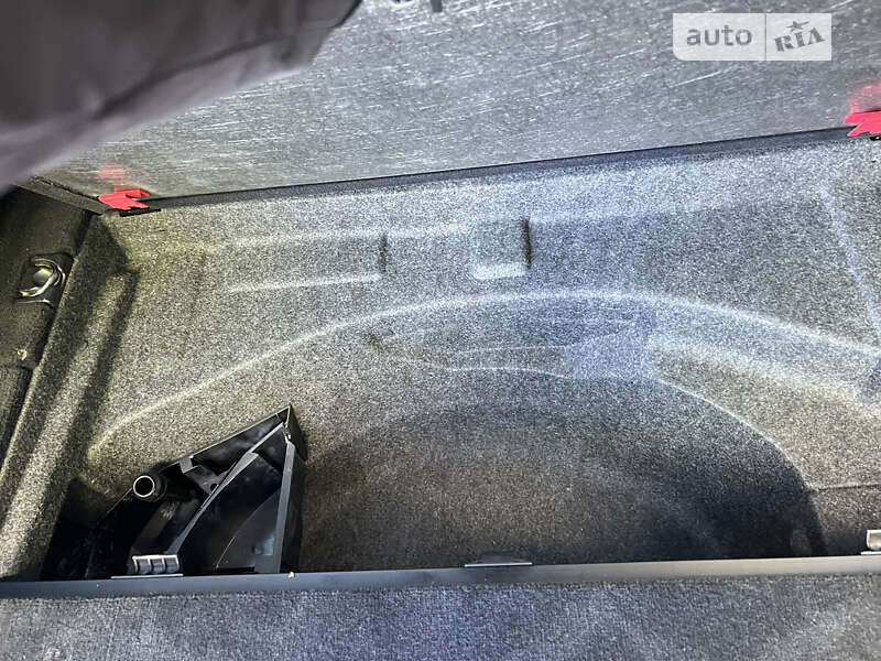 Mercedes-Benz E-Class 2008