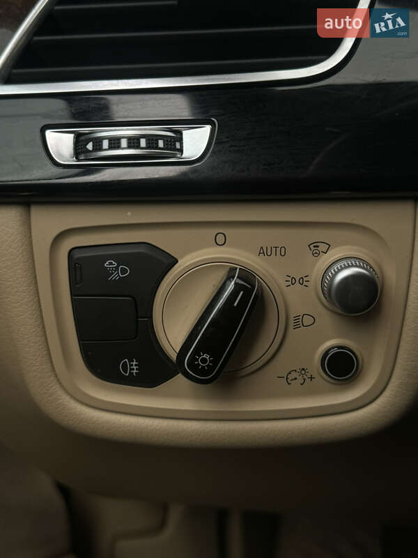 Audi-25