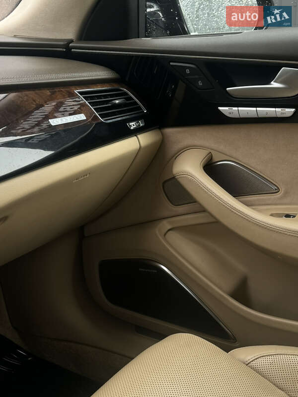 Audi-26