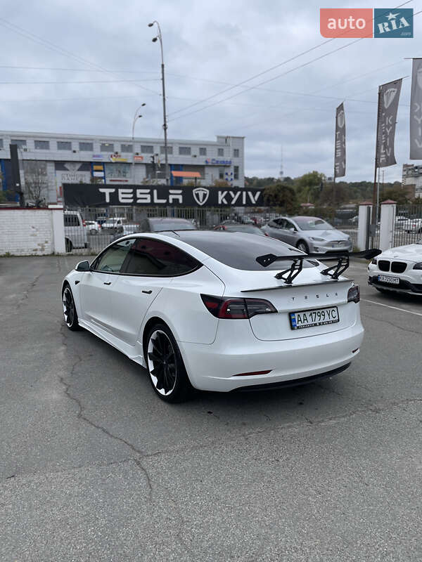 Tesla-15