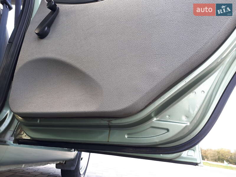 ВАЗ / Lada 1119 Калина 2008