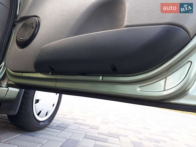 ВАЗ / Lada 1119 Калина 2008