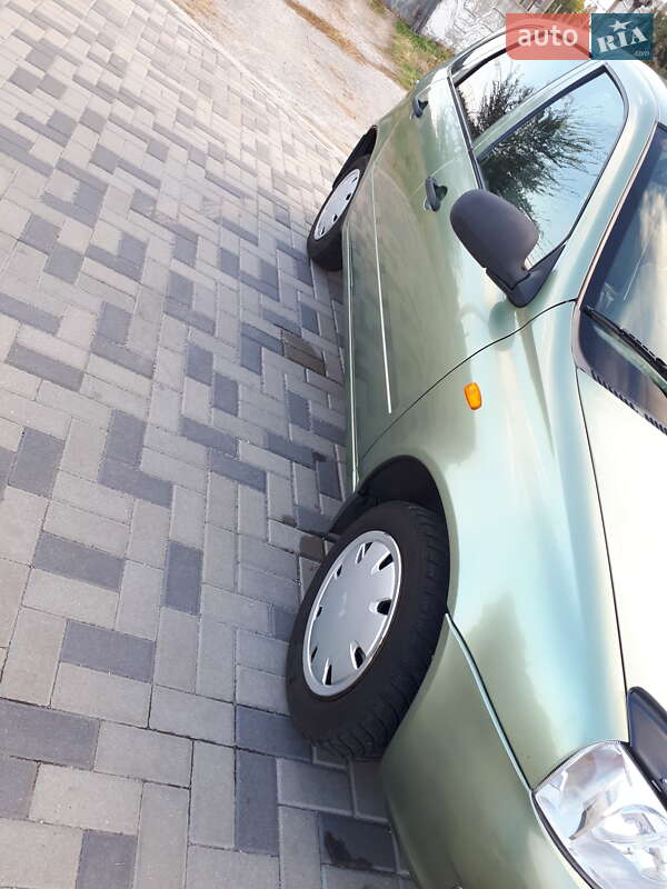 ВАЗ / Lada 1119 Калина 2008