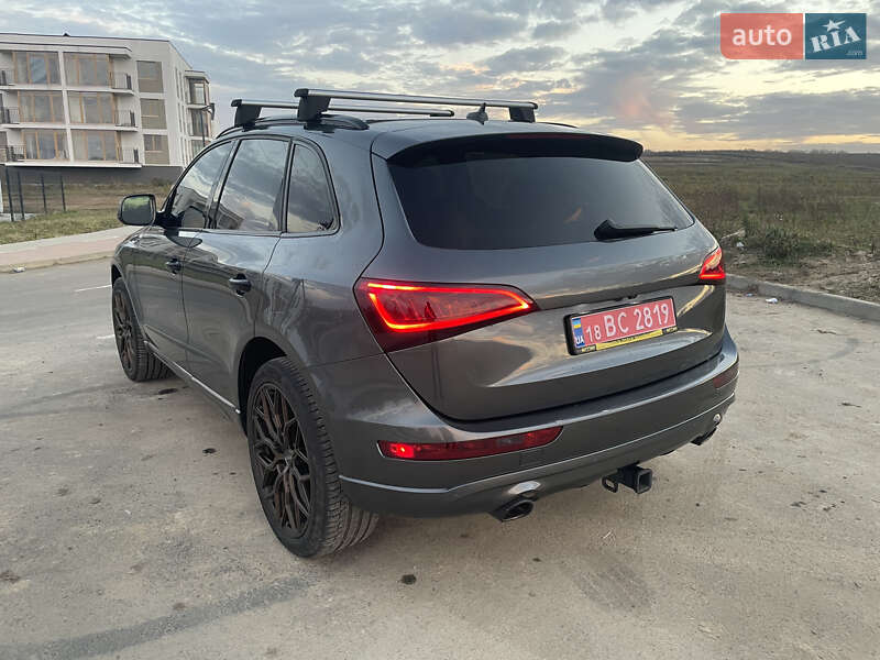Audi-30