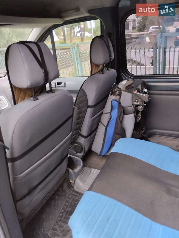 Ford Tourneo Connect 2012