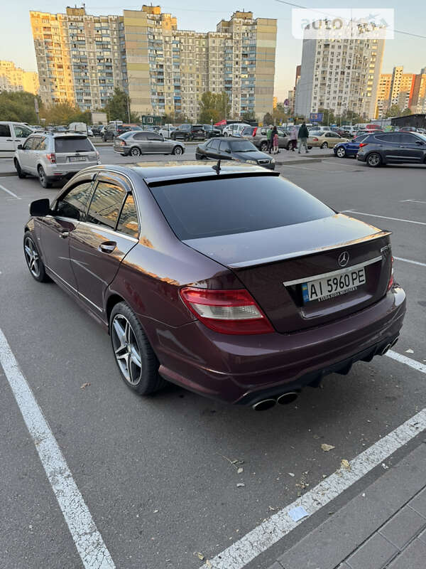 Mercedes-Benz C-Class 2008
