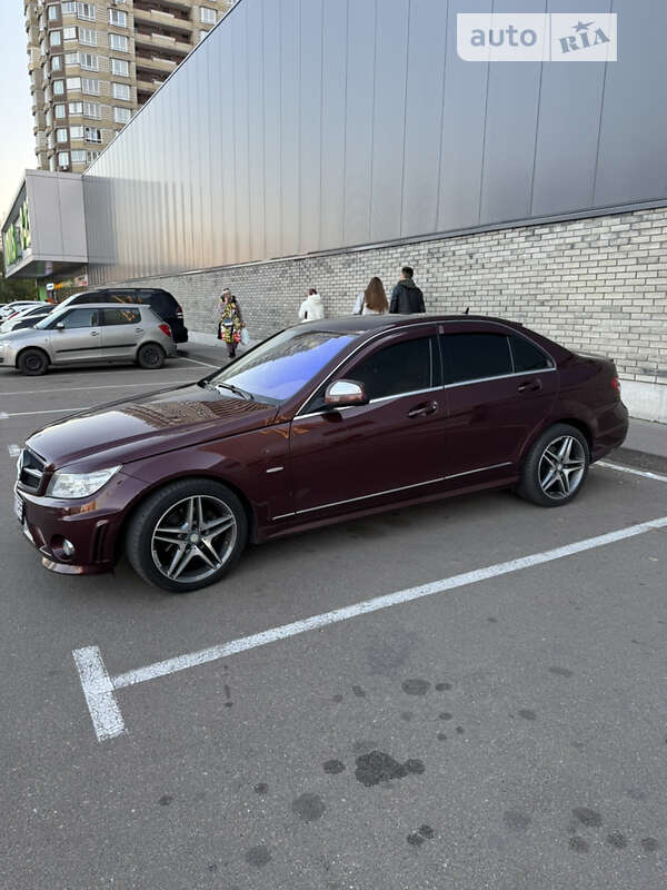Mercedes-Benz C-Class 2008