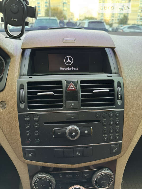 Mercedes-Benz C-Class 2008