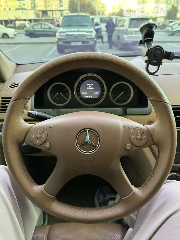 Mercedes-Benz C-Class 2008