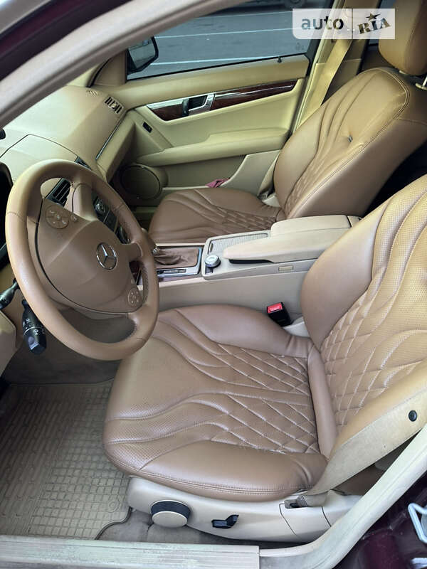 Mercedes-Benz C-Class 2008