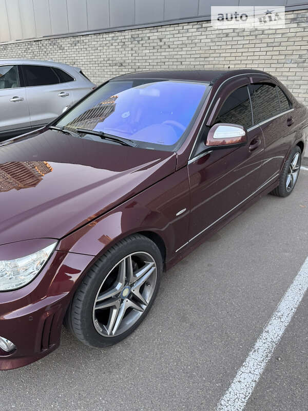 Mercedes-Benz C-Class 2008