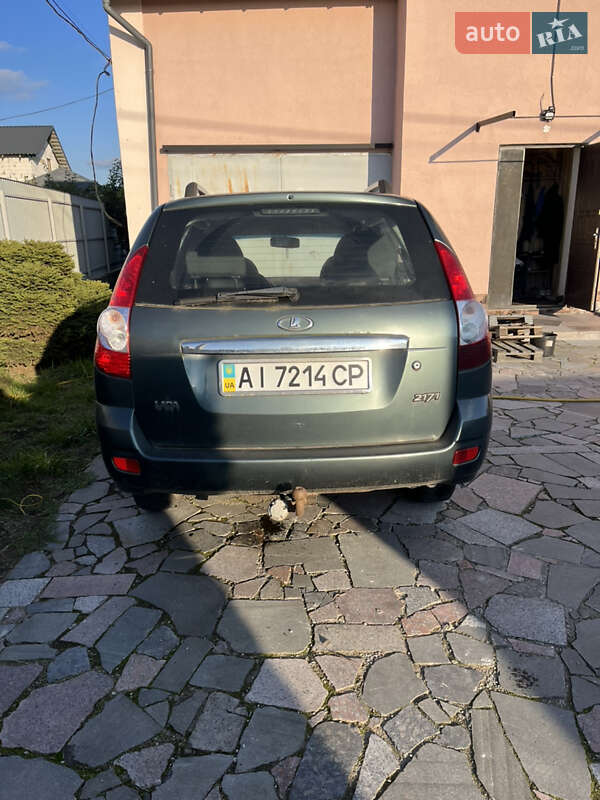 ВАЗ / Lada 2171 Priora 2011