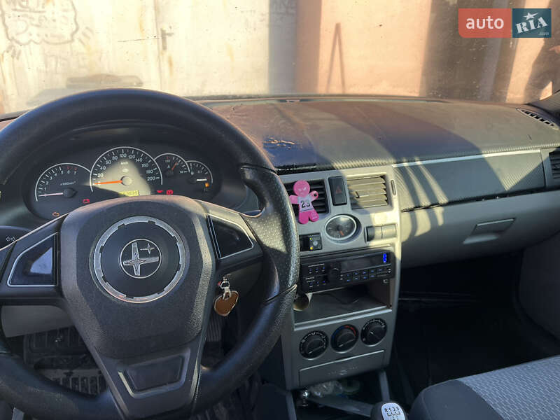 ВАЗ / Lada 2171 Priora 2011