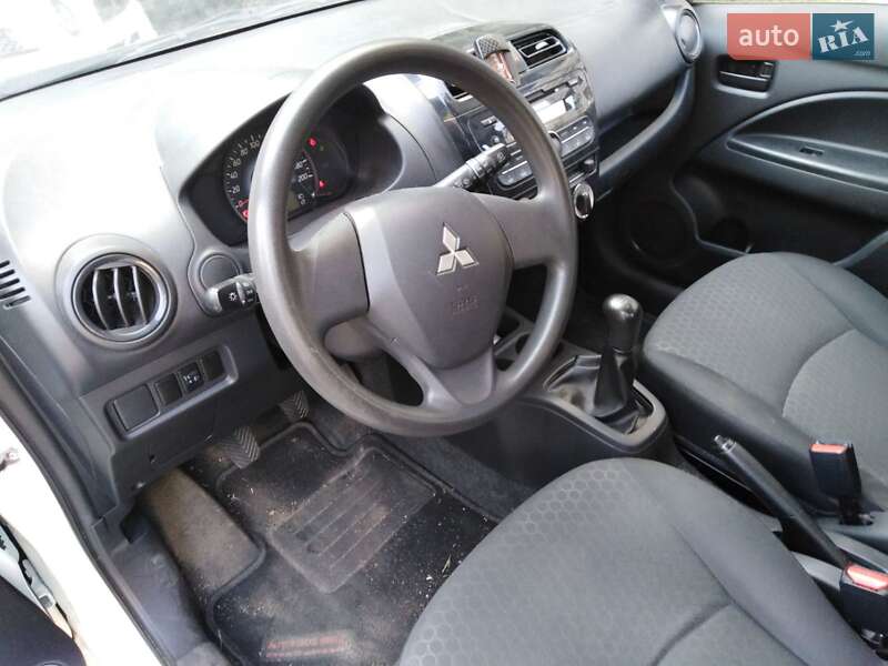 Mitsubishi Space Star 2014