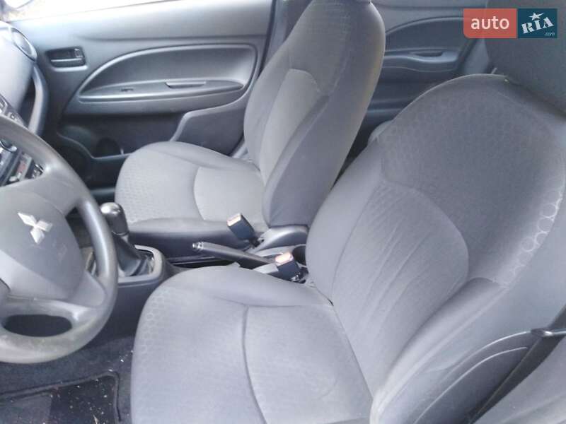 Mitsubishi Space Star 2014