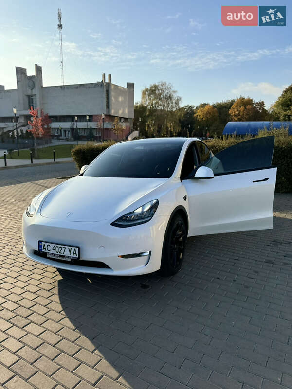 Tesla-5