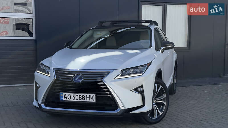 Lexus-20
