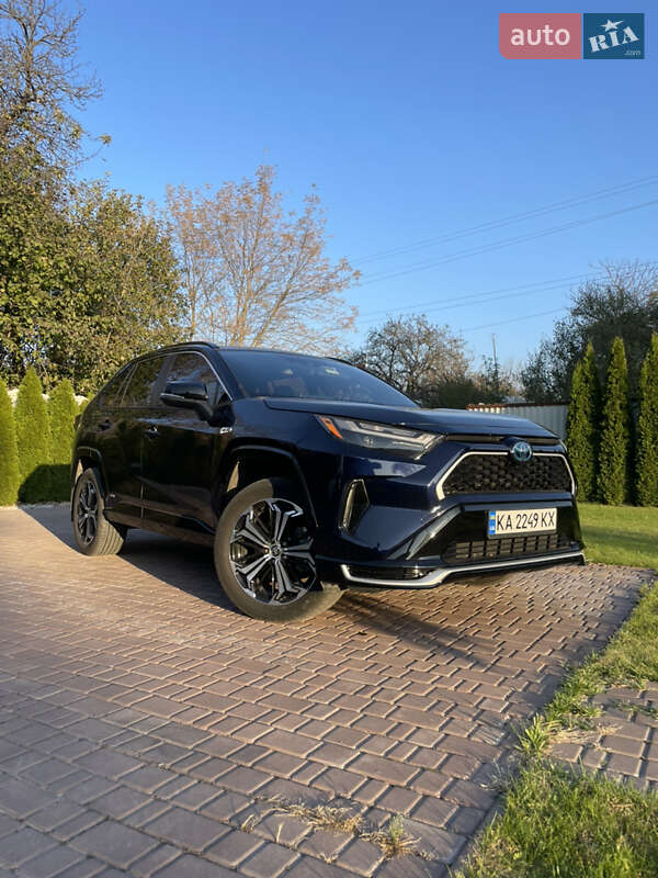 Toyota RAV4 PHEV 2022