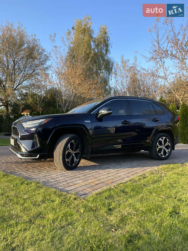 Toyota RAV4 PHEV 2022