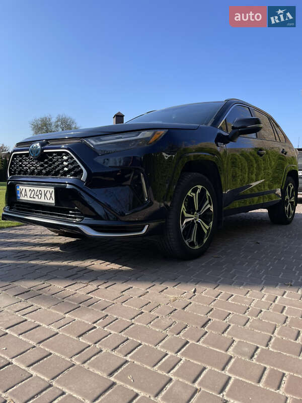 Toyota RAV4 PHEV 2022