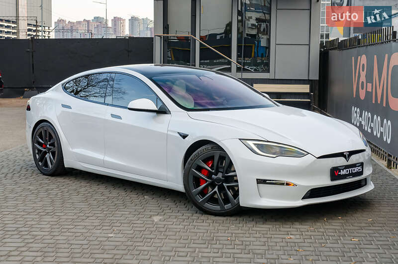 Tesla-9