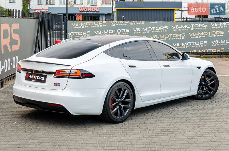 Tesla-38