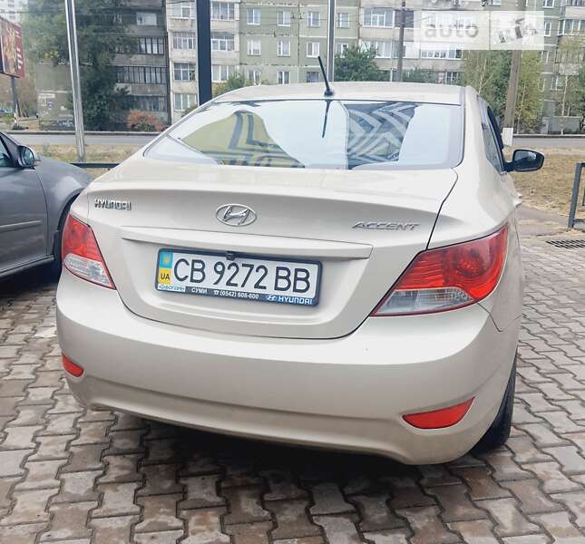 Hyundai-4