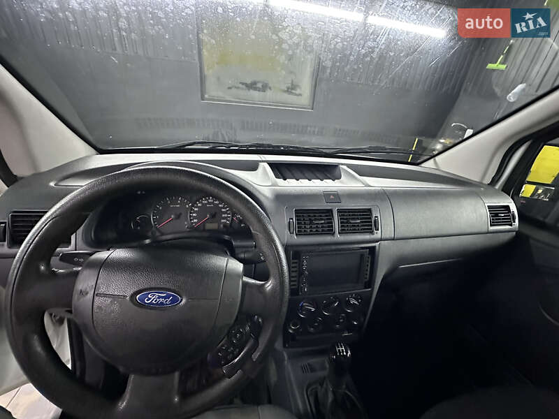 Ford Transit Connect 2007