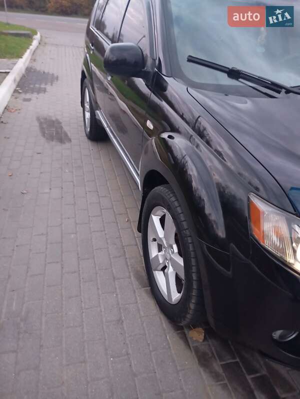 Mitsubishi Outlander 2008