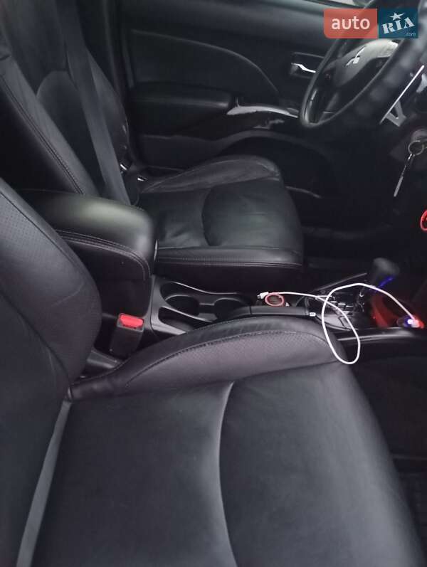 Mitsubishi Outlander 2008