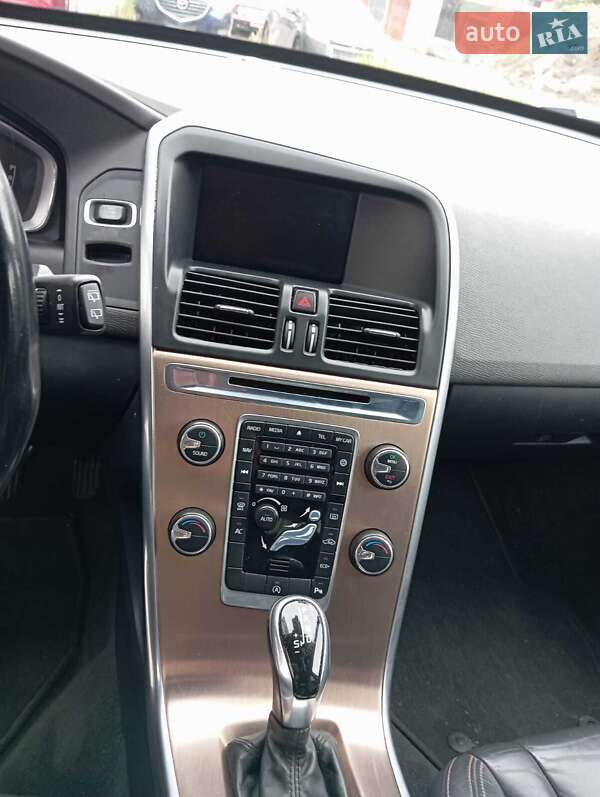 Volvo-23