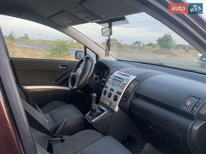 Toyota Corolla Verso 2007