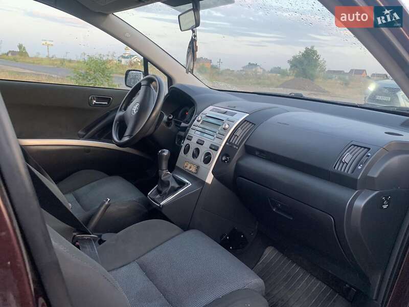 Toyota Corolla Verso 2007