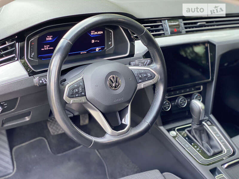 Volkswagen Passat 2020