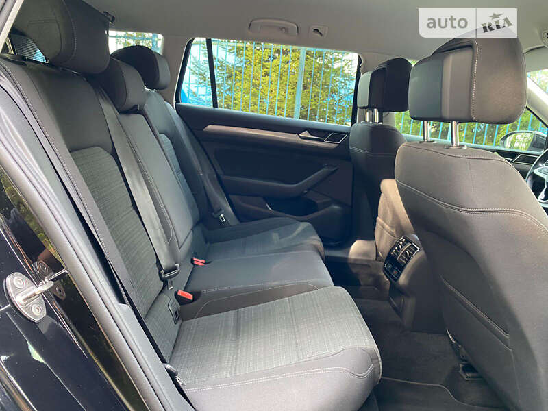 Volkswagen Passat 2020