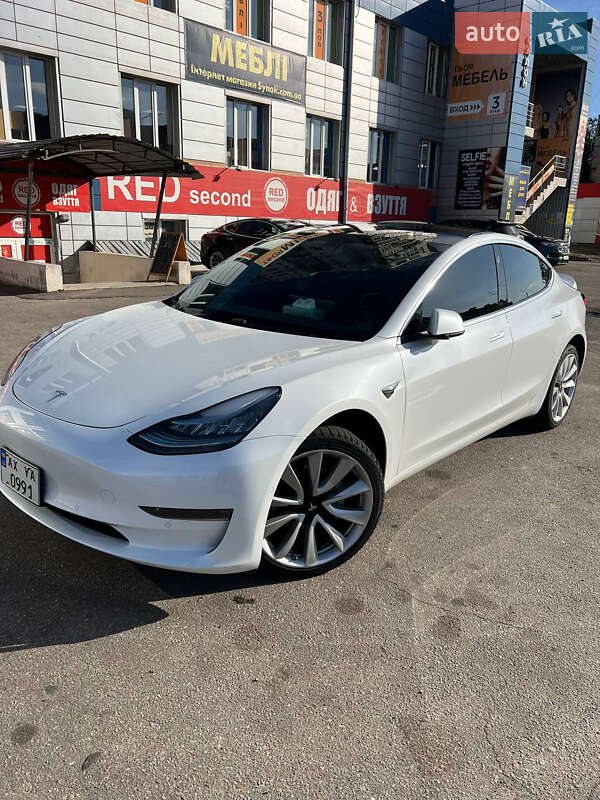 Tesla-6