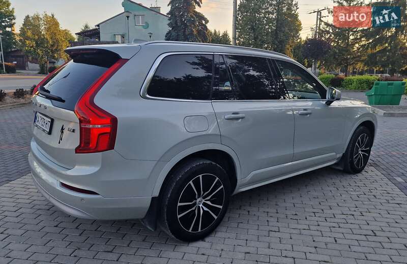 Volvo XC90 2021