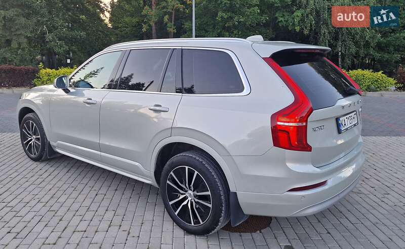 Volvo XC90 2021