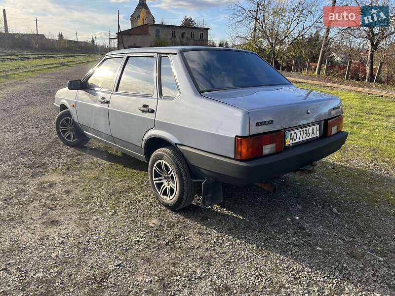 VAZ / Lada 21099 2007
