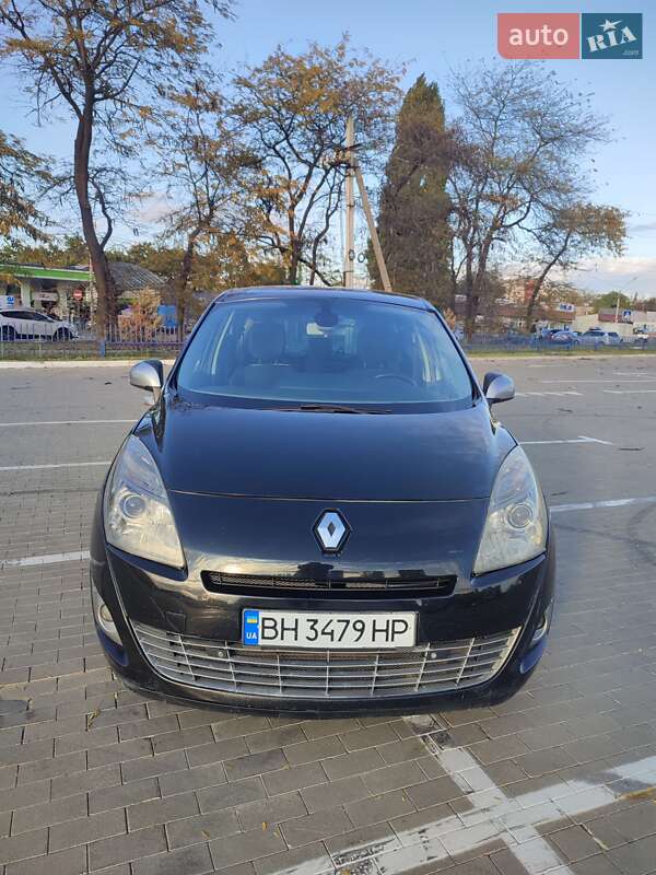 Renault-39