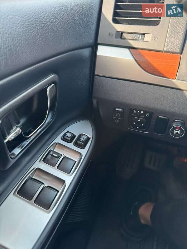 Mitsubishi Pajero 2007