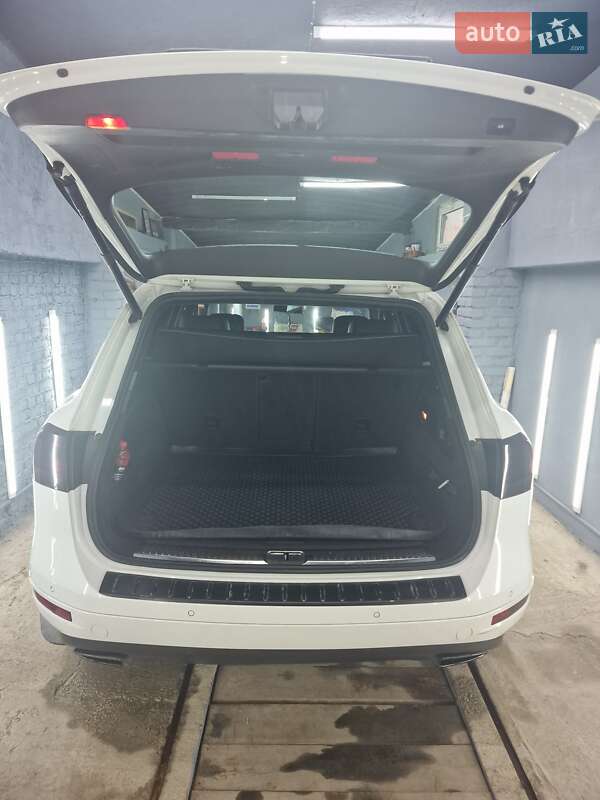 Volkswagen Touareg 2012