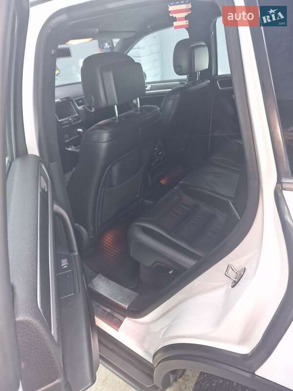 Volkswagen Touareg 2012