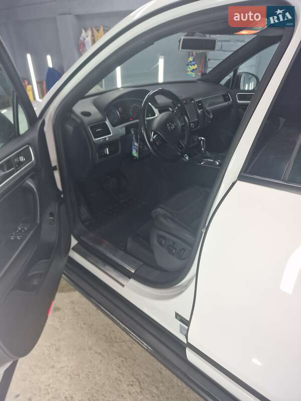 Volkswagen Touareg 2012