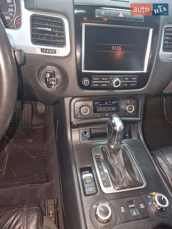 Volkswagen Touareg 2012