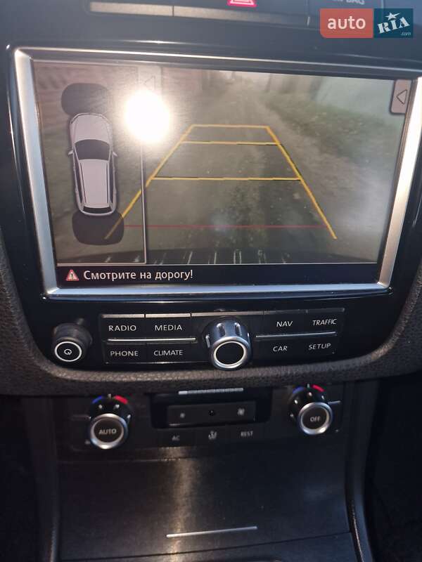 Volkswagen Touareg 2012