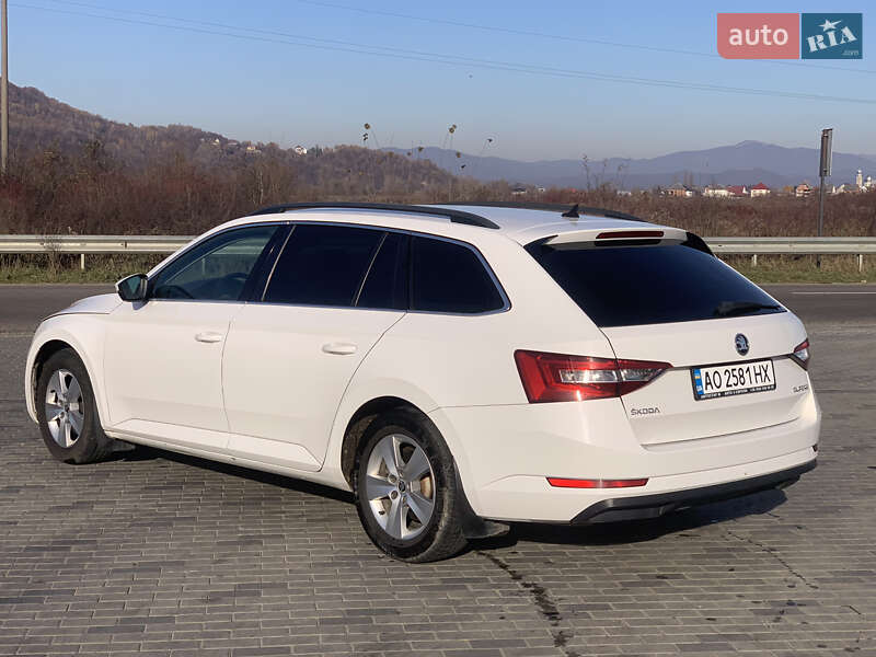 Skoda Superb 2016