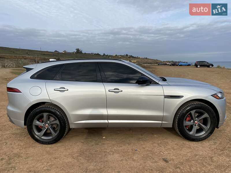 Jaguar F-Pace 2017
